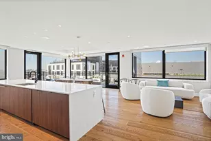 37 L St SE, Washington, DC 20003 - Photo 10