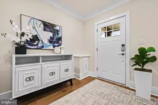 1742 L St NE, Washington, DC 20002 - Photo 4
