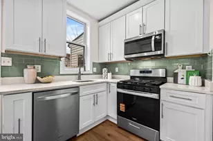 1742 L St NE, Washington, DC 20002 - Photo 10