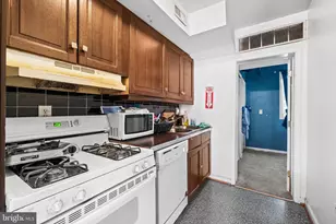 1258 Meigs Pl NE, Washington, DC 20002 - Photo 10