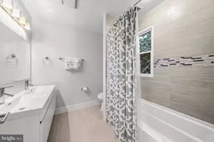 1433 Fort Stevens Dr NW, Washington, DC 20011 - Photo 28