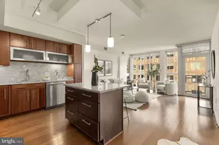 1025 1st St SE, Washington, DC 20003 - Photo 10