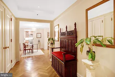 1155 23rd Street NW #2E, Washington, DC 20037 - Photo 6