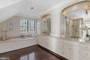 4221 Fordham Rd NW, Washington, DC 20016 - Photo 24