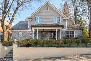 4221 Fordham Rd NW, Washington, DC 20016 - Photo 2