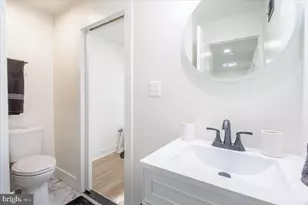 4702 Meade St NE, Washington, DC 20019 - Photo 22