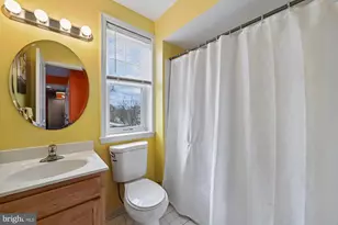 2382 Elvans Rd SE, Washington, DC 20020 - Photo 28