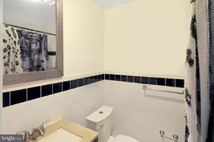 964 Mt Olivet Rd NE, Washington, DC 20002 - Photo 10