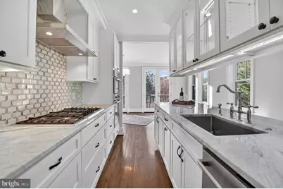 2820 Bellevue Terrace NW, Washington, DC 20007 - Photo 6