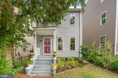 1015 48th Street NE, Washington, DC 20019 - Photo 2