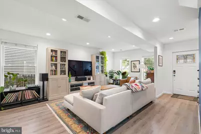 1015 48th Street NE, Washington, DC 20019 - Photo 4