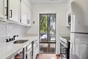 3115 Hawthorne Dr NE, Washington, DC 20017 - Photo 4