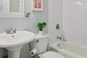 14 O St NW, Washington, DC 20001 - Photo 32