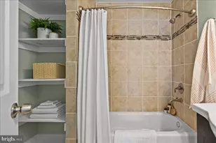 14 O St NW, Washington, DC 20001 - Photo 40