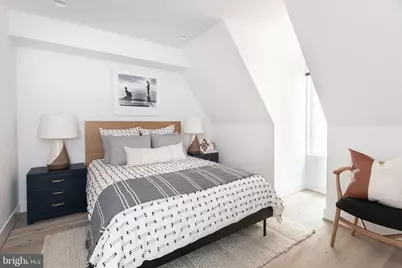 1015 D Street NE, Washington, DC 20001 - Photo 26