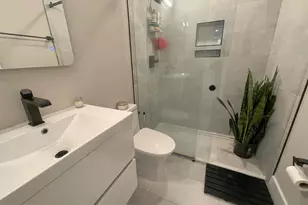 1028 Bladensburg Rd NE, Washington, DC 20002 - Photo 24