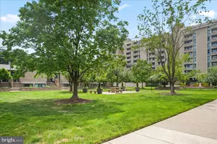 240 M St SW, Washington, DC 20024 - Photo 20
