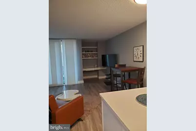 240 M Street SW #E612, Washington, DC 20024 - Photo 8