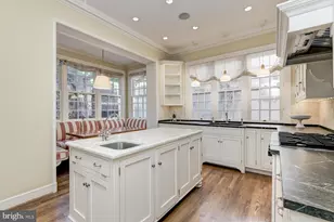 2425 California St NW, Washington, DC 20008 - Photo 22