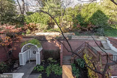 2425 California Street NW, Washington, DC 20008 - Photo 48