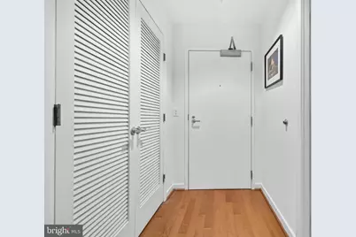 437 New York Avenue NW #206, Washington, DC 20001 - Photo 4