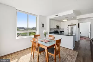 355 I Street SW, Washington, DC 20024 - Photo 6