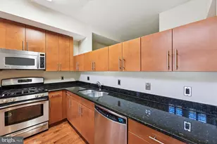 1390 Kenyon Street NW, Washington, DC 20010 - Photo 6