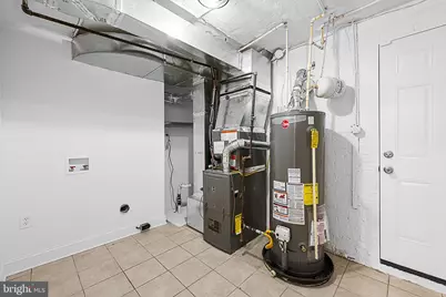 525 Oakwood Street SE, Washington, DC 20032 - Photo 38