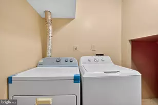 1827 Frederick Douglass Pl SE, Washington, DC 20020 - Photo 30