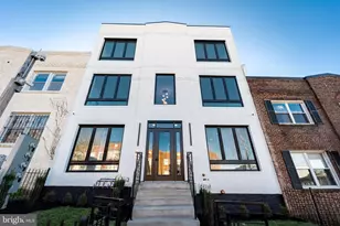 1215 Holbrook Terrace NE, Washington, DC 20002 - Photo 2