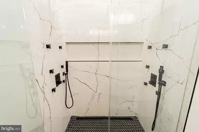 1215 Holbrook Terrace NE #2, Washington, DC 20002 - Photo 48