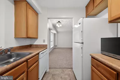 1619 Gainesville Street SE #T, Washington, DC 20020 - Photo 6