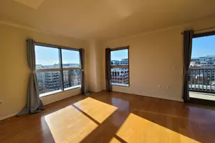 777 7th St NW, Washington, DC 20001 - Photo 1