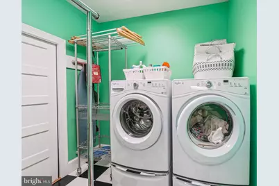 4612 Asbury Place NW, Washington, DC 20016 - Photo 32