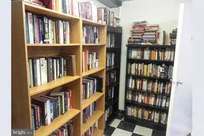 1 Scott Circle NW #203, Washington, DC 20036 - Photo 10