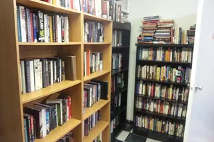 1 Scott Cir NW, Washington, DC 20036 - Photo 10