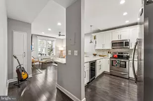 1833 California St NW, Washington, DC 20009 - Photo 8