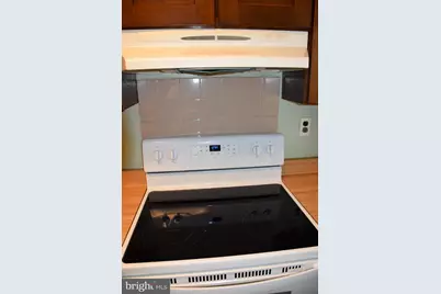 2057 38th Street SE #301, Washington, DC 20020 - Photo 16