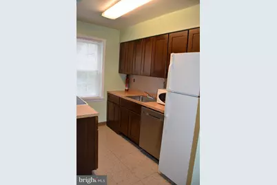2057 38th Street SE #301, Washington, DC 20020 - Photo 8