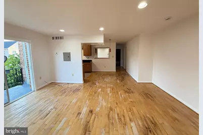 5009 D Street SE #303, Washington, DC 20019 - Photo 6