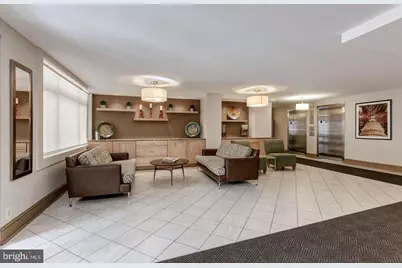 2401 H Street NW #307, Washington, DC 20037 - Photo 2