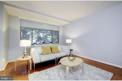 2401 H Street NW #307, Washington, DC 20037 - Photo 6