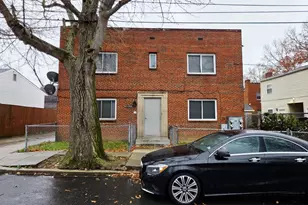 3207 11th Pl SE, Washington, DC 20032 - Photo 2