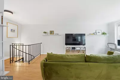 3420 38th Street NW #B416, Washington, DC 20016 - Photo 4