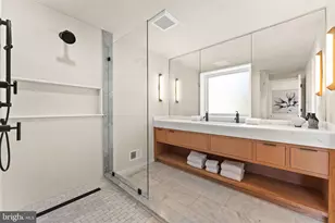 21 Overbeck Aly NE, Washington, DC 20002 - Photo 36