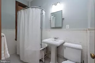 2220 20th St NW, Washington, DC 20009 - Photo 14