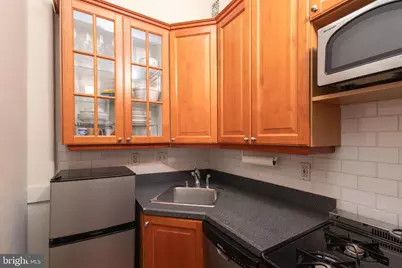 2220 20th Street NW #47, Washington, DC 20009 - Photo 10