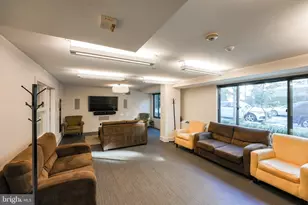 5410 Connecticut Ave NW, Washington, DC 20015 - Photo 36