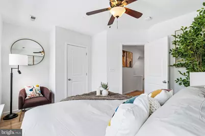 353 L Street SE, Washington, DC 20003 - Photo 18