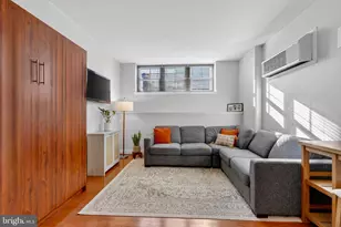 2120 Vermont Ave NW, Washington, DC 20001 - Photo 4